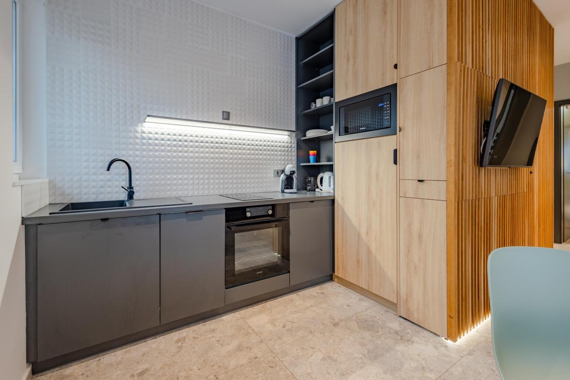 Vitorlas Wellness Apartman Siofok By Bltn エクステリア 写真